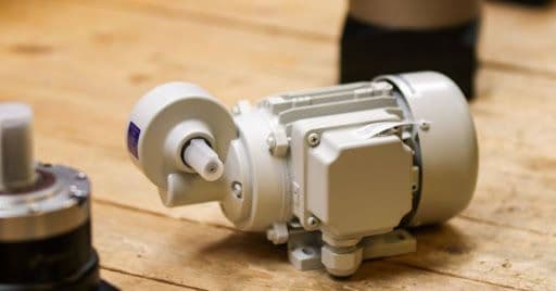 Karriere in der Elektrotechnik: Warum Spezialistenberufe rund um Elektromotoren wieder gefragt sind