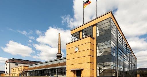Karriere im Handwerk: Warum spezialisierte Fachbetriebe die besseren Arbeitgeber sein können