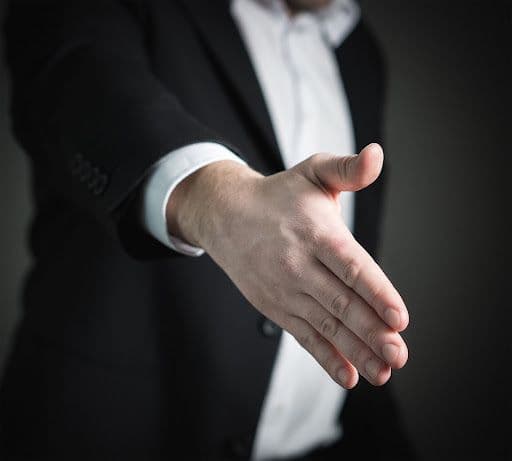 Neuer Job, neuer Vertrag: Worauf Sie beim Arbeitsvertrag rechtlich achten sollten