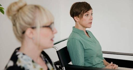Psychotherapie-Ausbildung in Nürnberg: Wie Psychologie-Absolventinnen und -Absolventen den Weg zur Approbation planen